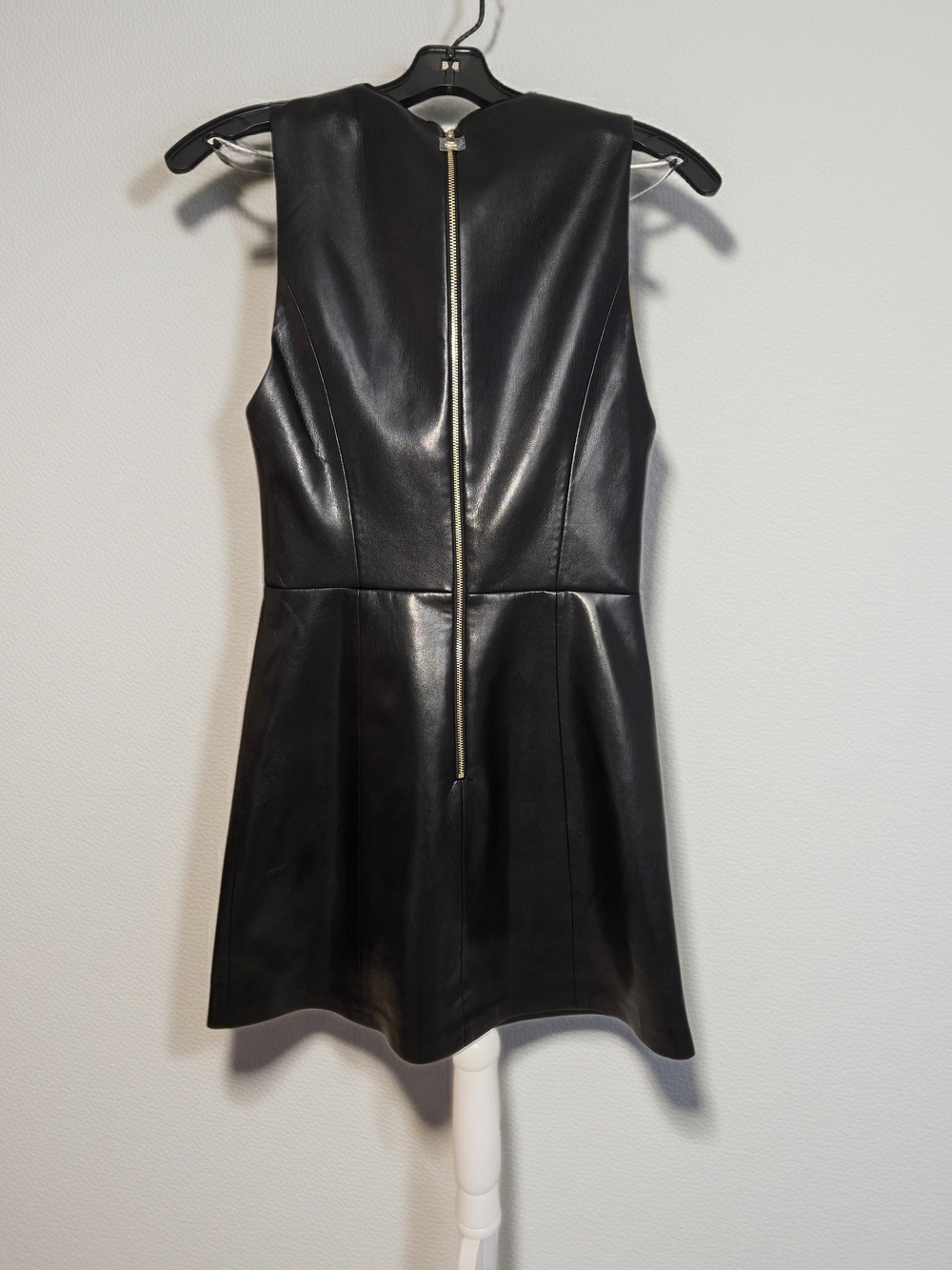 Alice + Olivia Black Faux Leather Marcella A-Line Mini Dress Womens Size 4 NWT - Picture 8 of 13